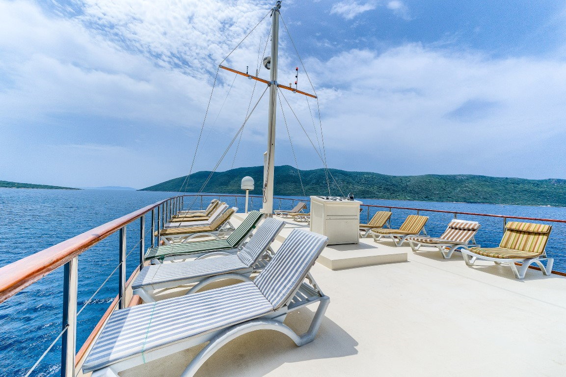 hire luxury yacht Turkey