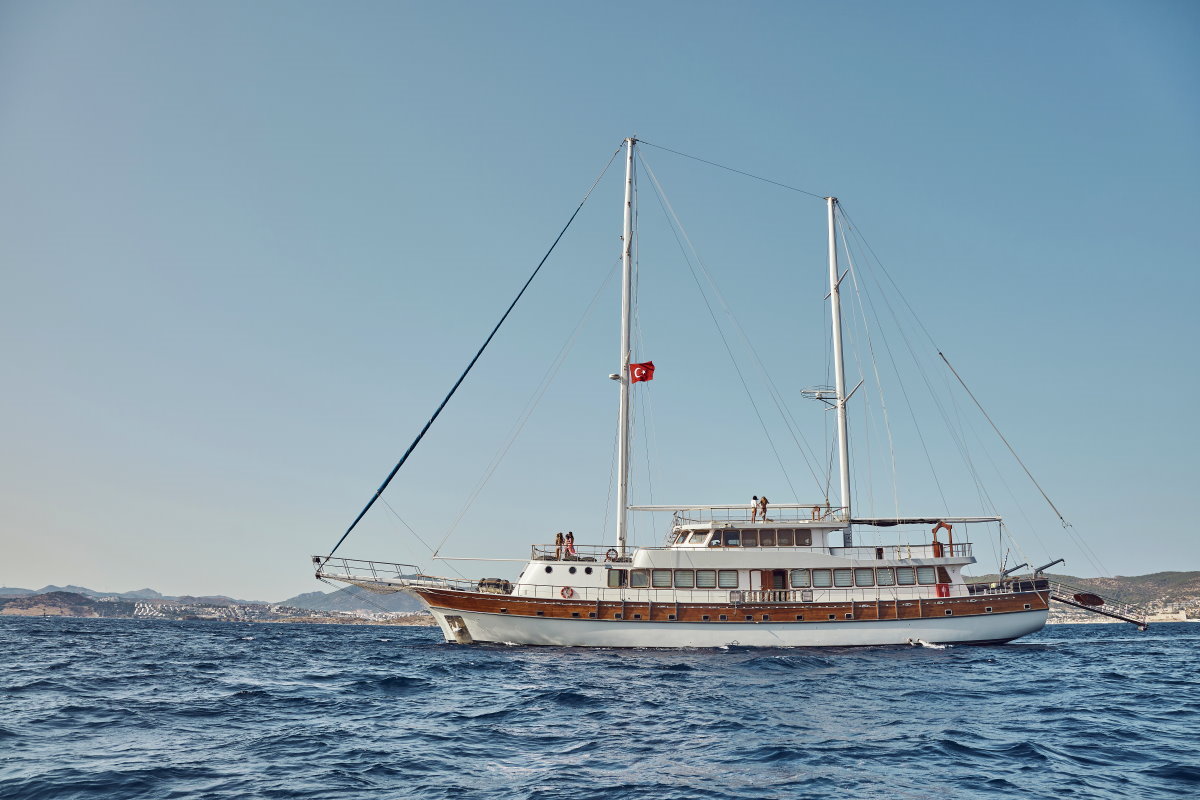 16 cabin yacht for sale Turkey