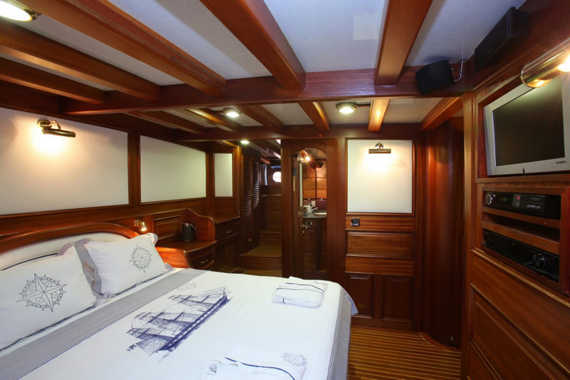 sailing onboard Luxury Gulet Kaya Guneri IV Turkey