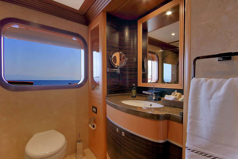 Rina certified 6 cabin luxury yacht for sale Turkey