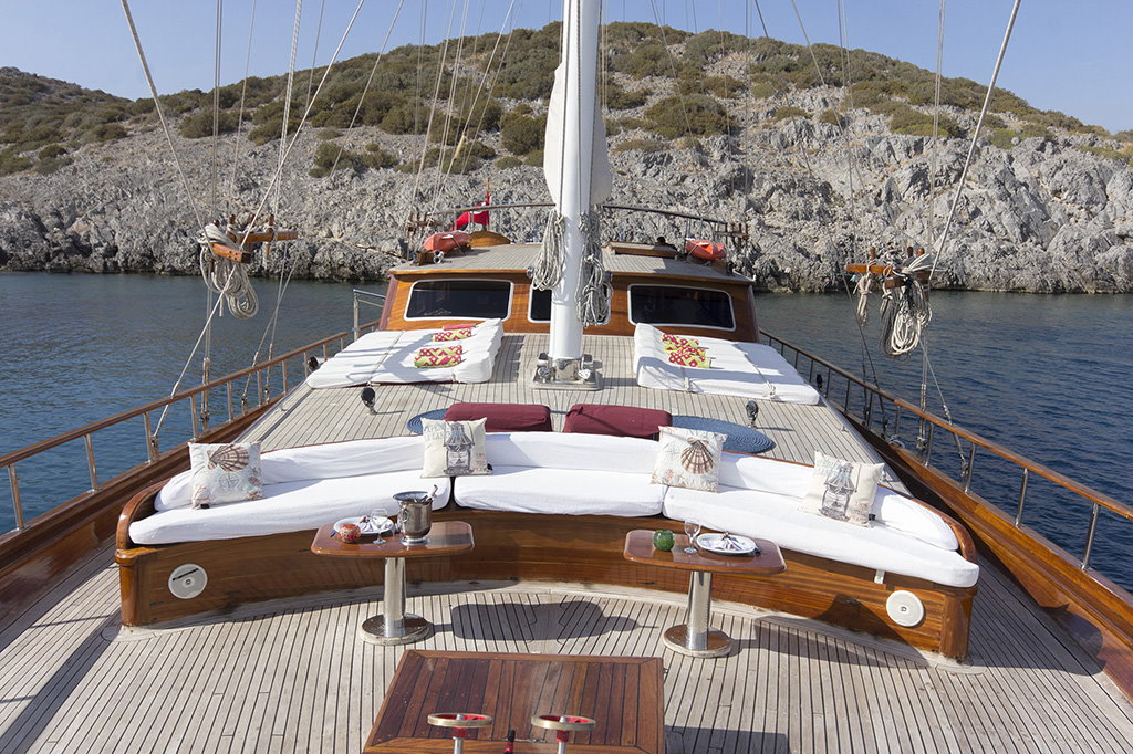 Luxury turkish yacht for rent