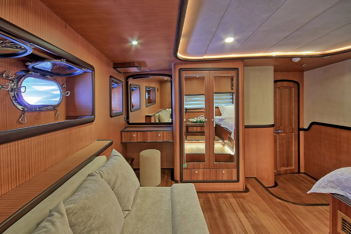 8 cabin luxury gulet for rent Bodrum
