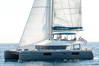 Catamaran Lucky Clover