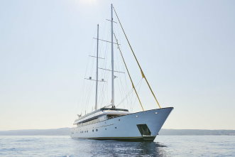 Yacht a la Voile Anima Maris