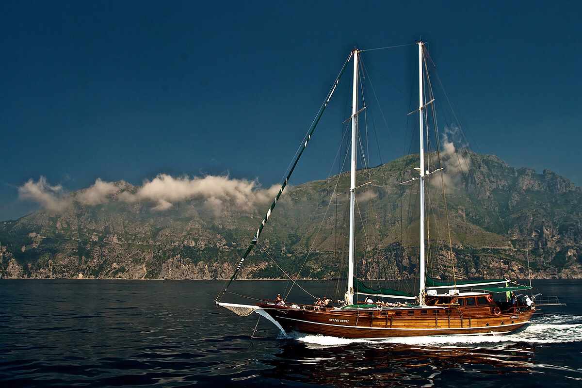 Gulet Deriya Deniz for rent Italy