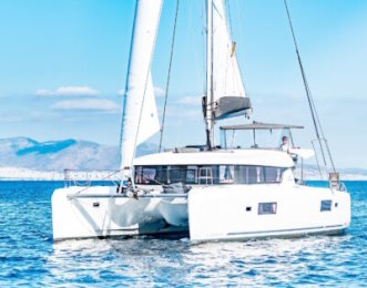 Catamaran Lagoon 42 for sale